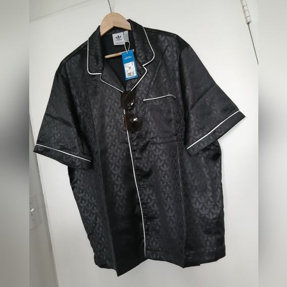 Adidas Graphics Monogram Shirt. Trefoil All Over Print. Black. New With Tags. - Picture 12 of 16